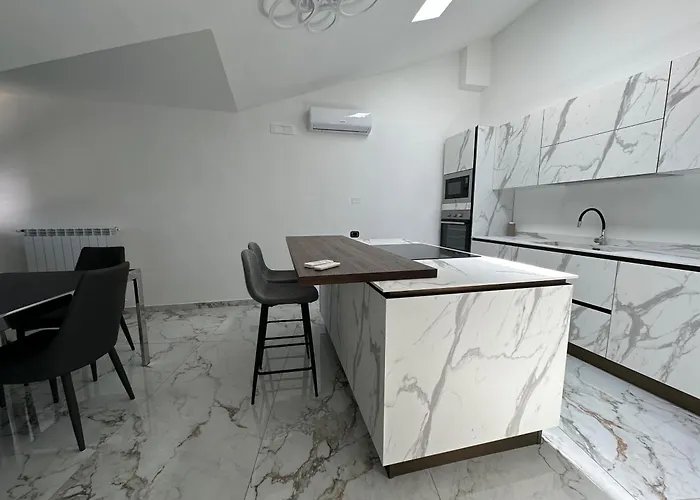 Alba Exclusive Place Casa de hóspedes