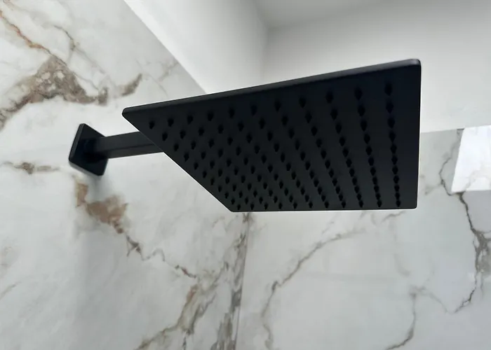 Alba Exclusive Place ביאנקו